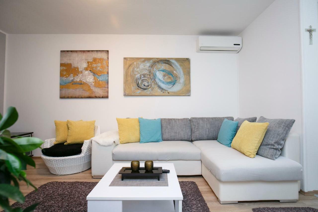 سبليت Golden Place المظهر الخارجي الصورة